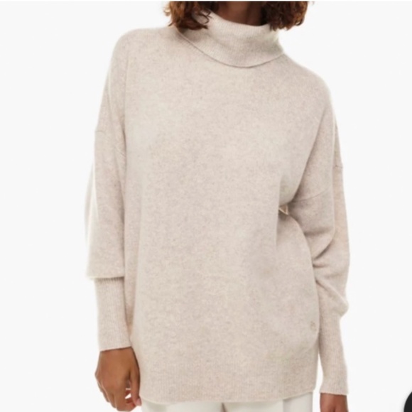 Aritzia/ The Group Babaton Cashmere Caravan Turtleneck. - Picture 2 of 4